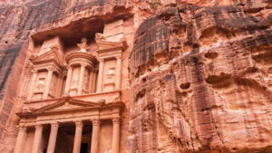 petra one of the new 7 wonders of the world