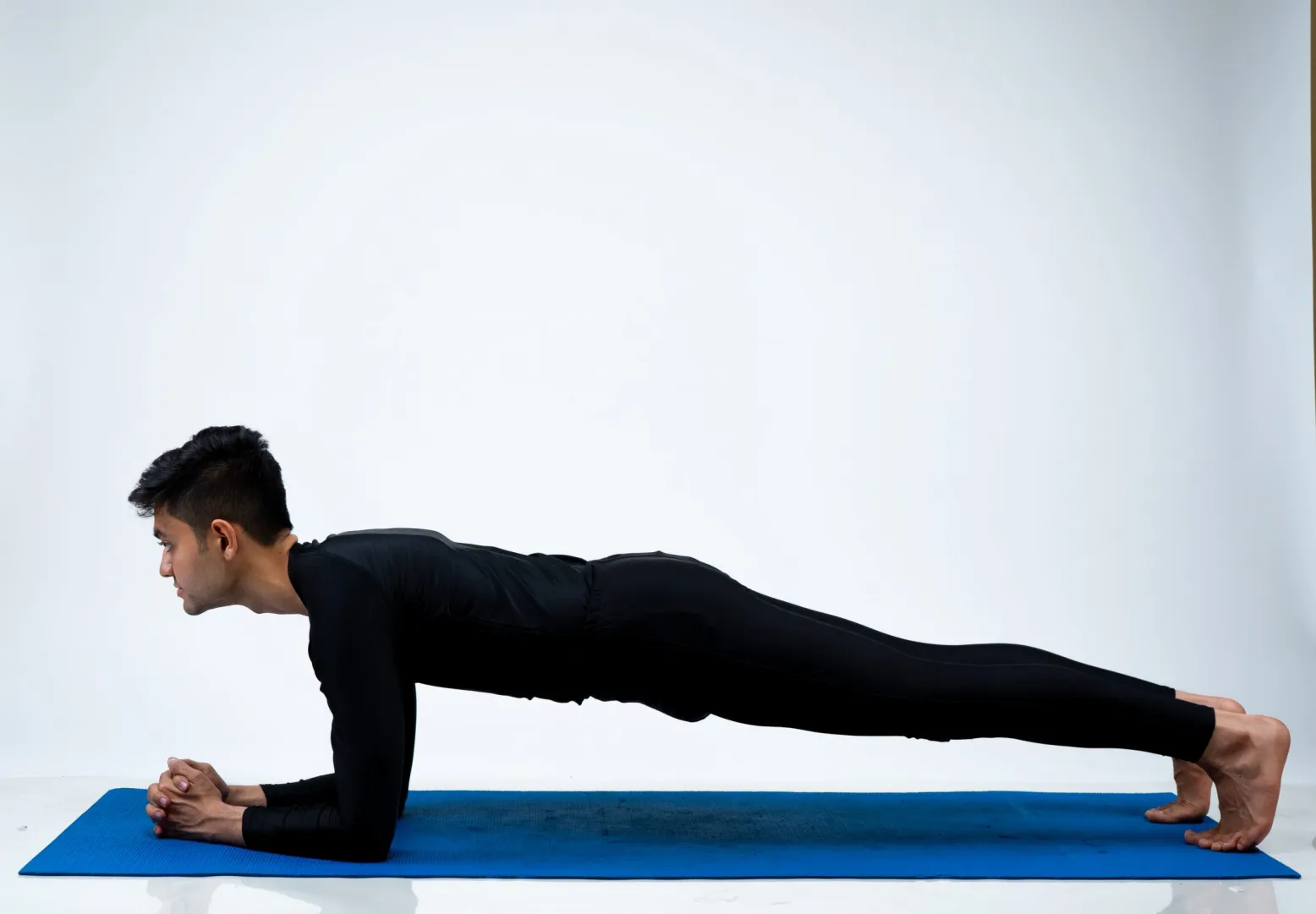 plank is one of the top 10 best exercises for building core strength