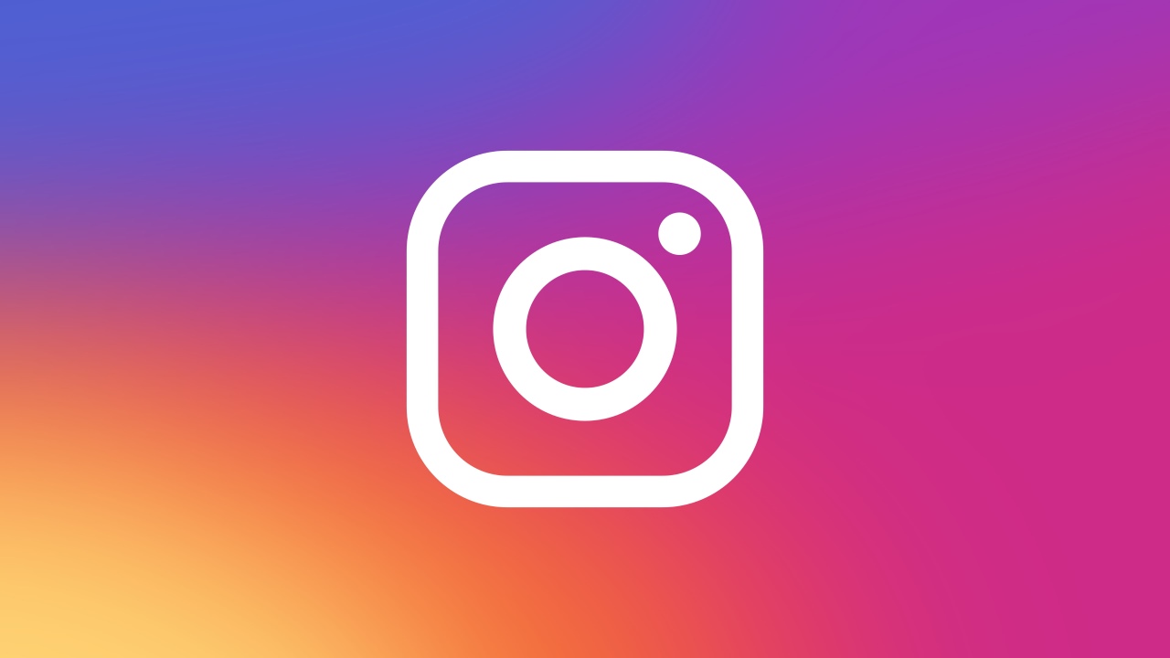 Instagram logo background new